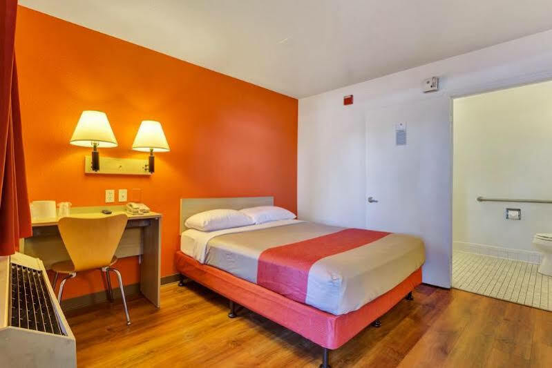 Econo Lodge Вальехо Экстерьер фото